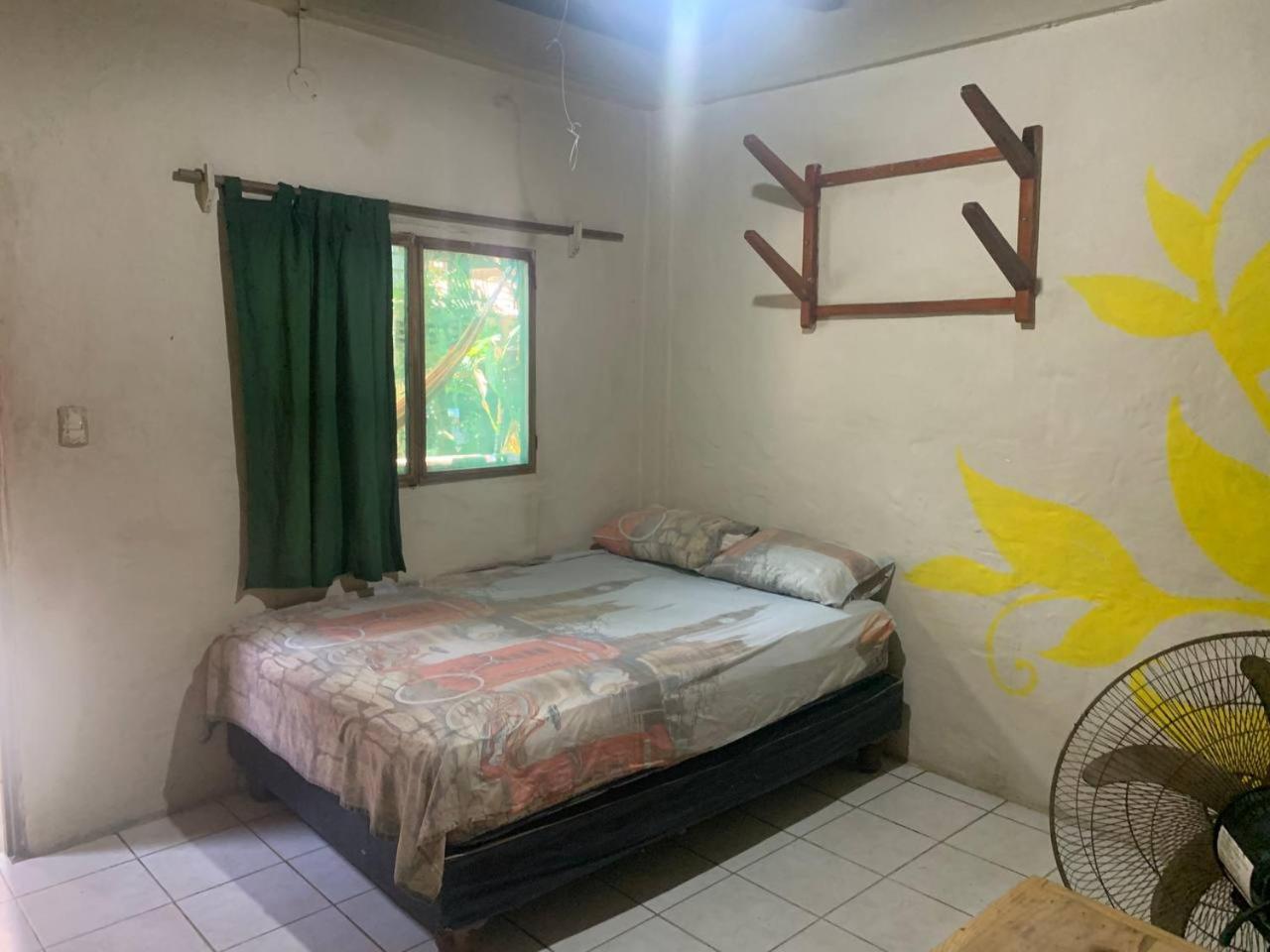 Hostal Mamacucha Montañita Buitenkant foto