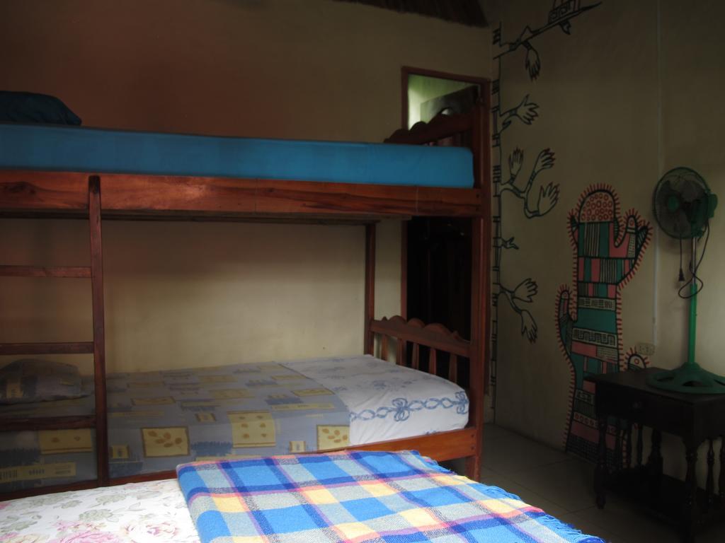 Hostal Mamacucha Montañita Buitenkant foto